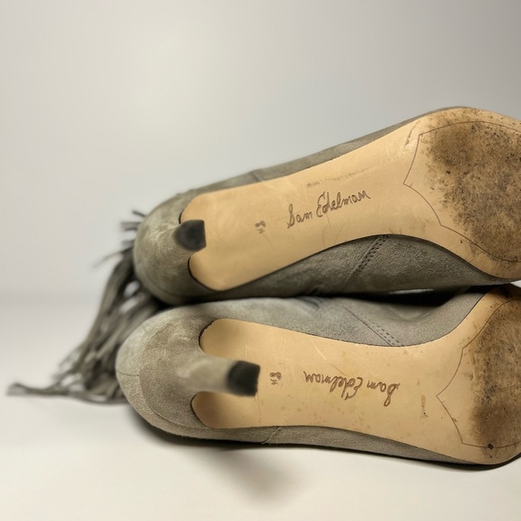 Sam Edelman Kandice Fringe Ankle Boots Dove Gray Suede Womans Size 8.5 Side Zip - Picture 9 of 13